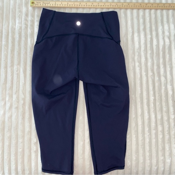 Lululemon Lean In Crop (17") Full-On Luxtreme Leggings Navy Blue Women's Size 6 - Picture 8 of 10